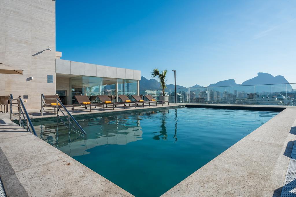 Windsor Marapendi Hotel Rio de Janeiro Exterior foto Hotel's rooftop pool